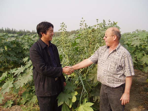 ����ɫ��ר��ERAN HOVEV���м�������