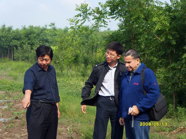 �Ͳ�ũ��Ժ�������ֹ��ҹ�������ҵר��ִ��ר���������о�ԱΪ��ɫ��ר�ҽ��ܱ����������